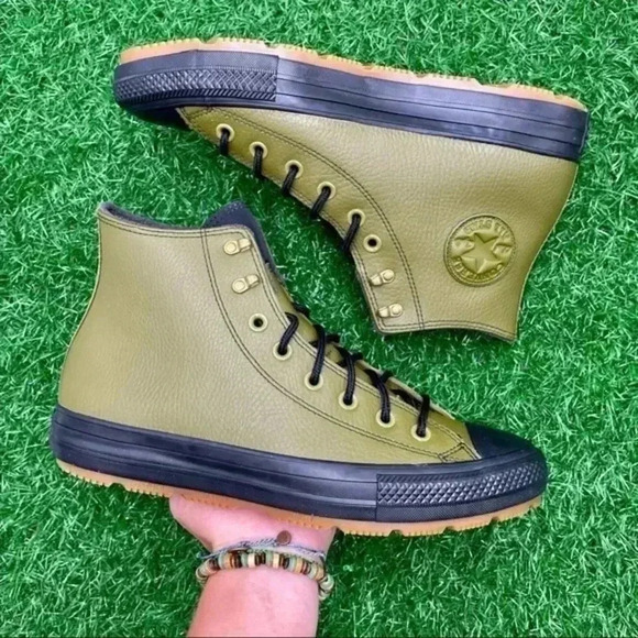 Converse Shoes - Converse All Star Chuck Taylor Ctas Winter Hi
